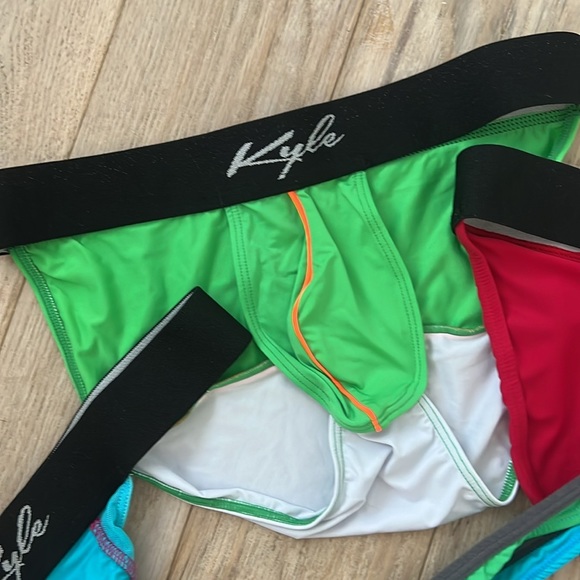 Kyle Bundle - Picture 2 of 6